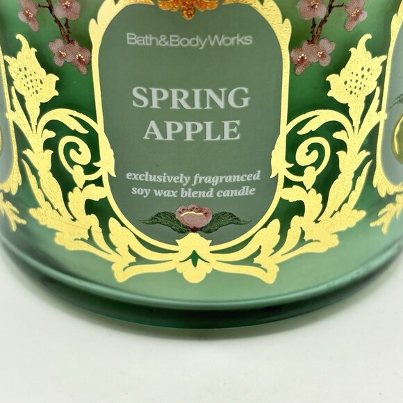 Bath And Body Works Spring Apple 3 Wick Jar Candle 14.5 oz Green Vanilla Pear - Picture 2 of 14